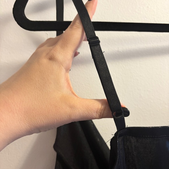 Torrid Cami, size 2 - Picture 4 of 4